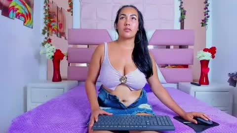 azumiwalker online show from February 19, 2026, 1:34 am