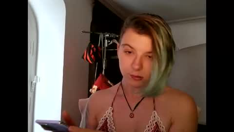 Honey online show from January 10, 2026, 12:40 pm