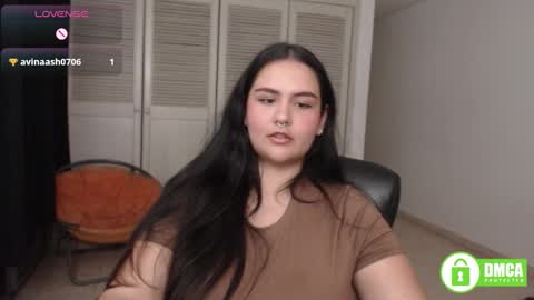 Snapshot of baddie_maddie_ chatting on February 8, 2026, 3:32 am want custom text me through my snap 3 online show from February 8, 2026, 3:32 am