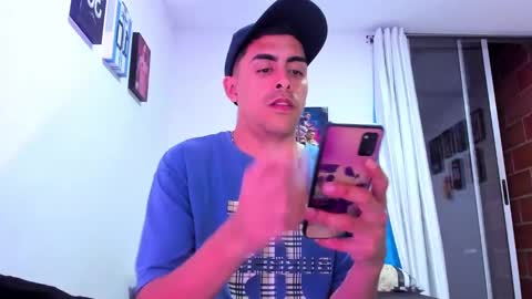 Snapshot of badjuanhot chatting on December 14, 2024, 3:40 am Juan Help us reach 100 likes online show from December 14, 2024, 3:40 am