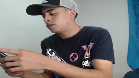 Snapshot of badjuanhot chatting on December 14, 2024, 11:56 pm Juan Help us reach 100 likes online show from December 14, 2024, 11:56 pm