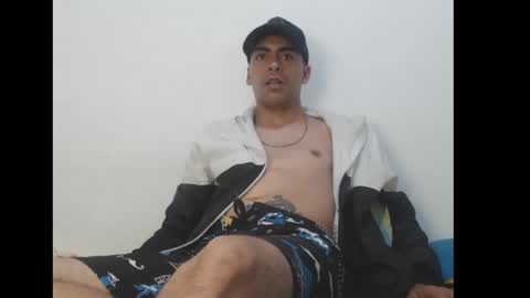 Snapshot of badjuanhot chatting on January 9, 2025, 2:07 pm Juan Help us reach 100 likes online show from January 9, 2025, 2:07 pm