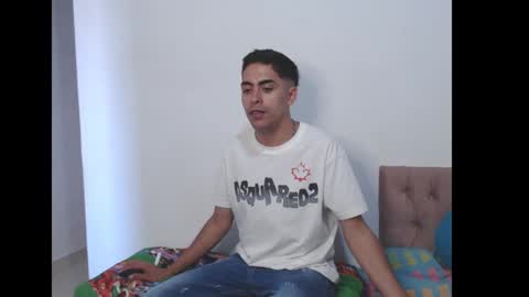 Snapshot of badjuanhot chatting on January 12, 2025, 12:23 pm Juan Help us reach 100 likes online show from January 12, 2025, 12:23 pm