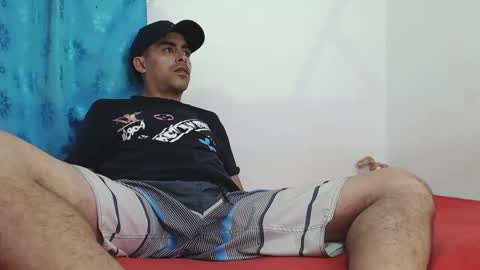 Snapshot of badjuanhot chatting on March 10, 2025, 3:23 am Juan Help us reach 100 likes online show from March 10, 2025, 3:23 am