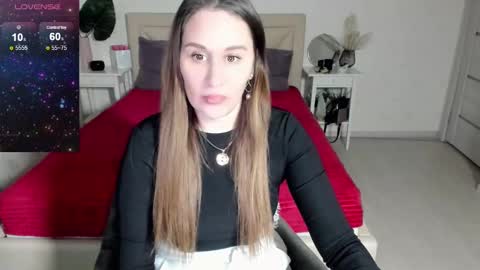 Snapshot of bagira_tina chatting on December 4, 2024, 2:42 am Bagira online show from December 4, 2024, 2:42 am