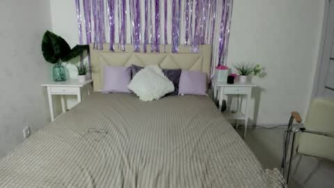 Snapshot of bagira_tina chatting on March 11, 2025, 12:17 pm Bagira online show from March 11, 2025, 12:17 pm