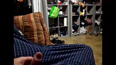 baldnnp online show from February 28, 2026, 4:46 am