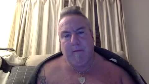 Snapshot of banana5289 chatting on February 1, 2026, 11:42 am banana5289 online show from February 1, 2026, 11:42 am