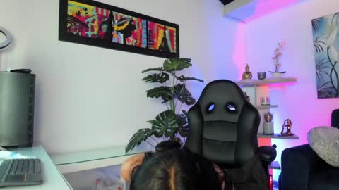 Gabi  online show from February 6, 2025, 10:10 pm