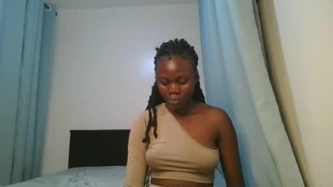 queen online show from January 18, 2026, 8:12 pm