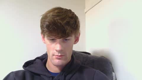 basicallyjustmee online show from September 28, 2025, 9:31 pm