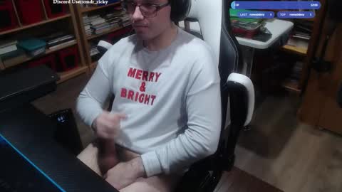 Snapshot of baterricky chatting on March 1, 2026, 3:25 pm Ricky online show from March 1, 2026, 3:25 pm