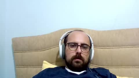 Snapshot of bayto chatting on October 10, 2025, 4:39 pm bayto online show from October 10, 2025, 4:39 pm