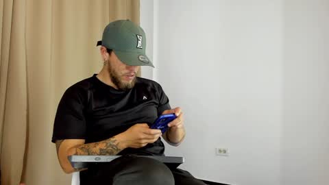 beard_xox online show from January 13, 2025, 10:13 pm