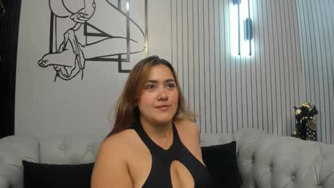 Snapshot of beautifulgirl4u_ chatting on February 17, 2026, 2:08 am online show from February 17, 2026, 2:08 am
