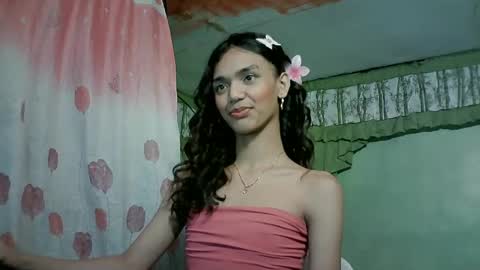 Snapshot of beautyhotasia123 chatting on December 21, 2024, 3:42 pm beautyhotasia123 online show from December 21, 2024, 3:42 pm