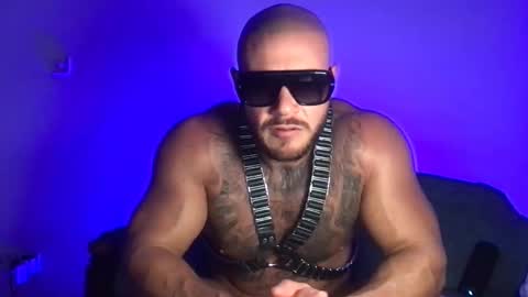 Snapshot of beefyandbald chatting on February 25, 2026, 7:12 pm beefyandbald online show from February 25, 2026, 7:12 pm