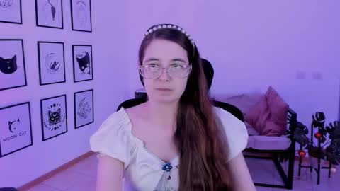 Snapshot of bellatrixllestrange chatting on December 26, 2024, 8:00 pm Bella. Ntmu online show from December 26, 2024, 8:00 pm