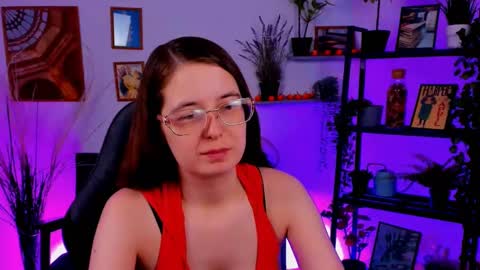 Snapshot of bellatrixllestrange chatting on March 9, 2025, 8:10 pm Bella. Ntmu online show from March 9, 2025, 8:10 pm