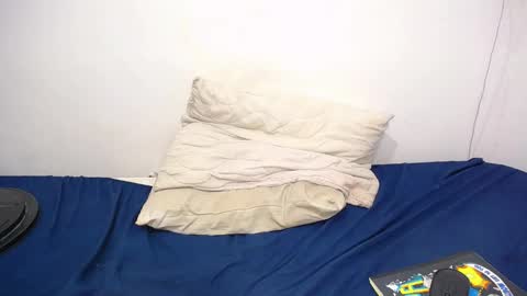 Snapshot of benjamin_button__ chatting on February 27, 2026, 11:32 am Jesus online show from February 27, 2026, 11:32 am