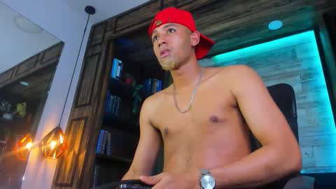 Snapshot of bento_fox chatting on February 18, 2026, 4:08 am bento_fox online show from February 18, 2026, 4:08 am