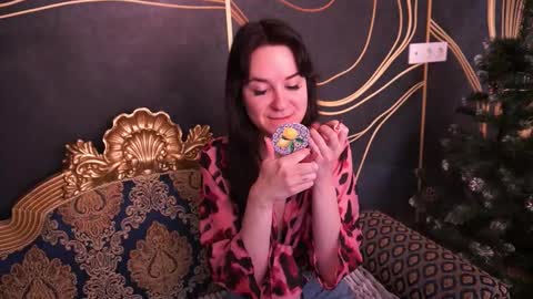 Violette online show from January 17, 2026, 7:02 am