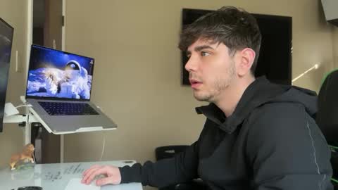 Snapshot of bestsubscriber chatting on February 11, 2025, 8:20 pm Best Subscriber online show from February 11, 2025, 8:20 pm