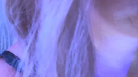 Eva online show from February 17, 2025, 6:31 am