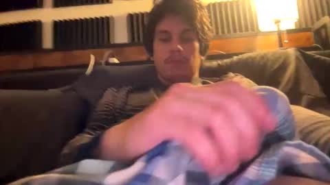 bigben281330 online show from February 4, 2026, 4:46 pm