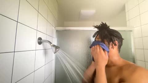 bigdinca online show from December 15, 2025, 7:51 pm