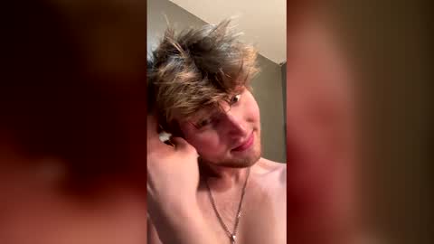 Snapshot of bigskinnyboyshh chatting on March 4, 2026, 12:49 am bigskinnyboyshh online show from March 4, 2026, 12:49 am