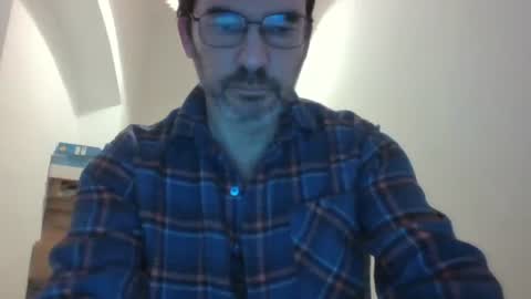 bikertom1988 online show from January 12, 2025, 3:57 pm