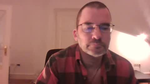 bikertom1988 online show from February 23, 2025, 1:13 am