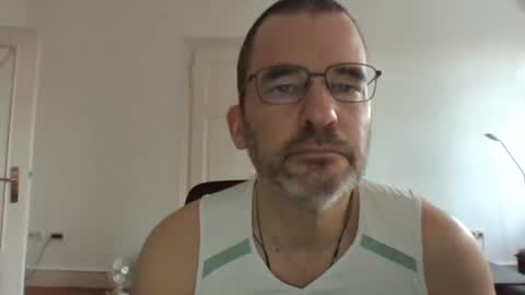 bikertom1988 online show from February 23, 2025, 3:29 pm