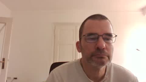 bikertom1988 online show from February 24, 2025, 1:10 pm