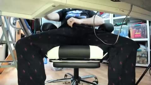 Snapshot of bisexualjay chatting on February 5, 2026, 4:44 pm bisexualjay online show from February 5, 2026, 4:44 pm