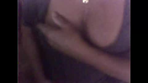 Snapshot of bitch97419 chatting on January 19, 2026, 5:22 am bitch97419 online show from January 19, 2026, 5:22 am