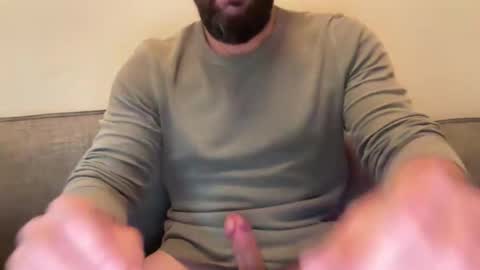 Snapshot of bkarchitectxxx chatting on February 6, 2025, 5:30 pm bkarchitectxxx online show from February 6, 2025, 5:30 pm