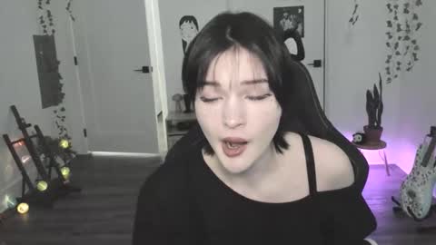 Snapshot of blackberryfizz chatting on January 9, 2026, 6:10 pm Ella online show from January 9, 2026, 6:10 pm