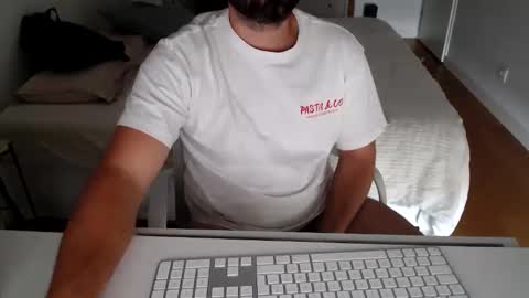 Snapshot of blackfox33 chatting on September 12, 2025, 11:43 am blackfox33 online show from September 12, 2025, 11:43 am