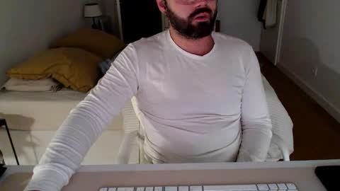 Snapshot of blackfox33 chatting on November 24, 2025, 12:49 pm blackfox33 online show from November 24, 2025, 12:49 pm