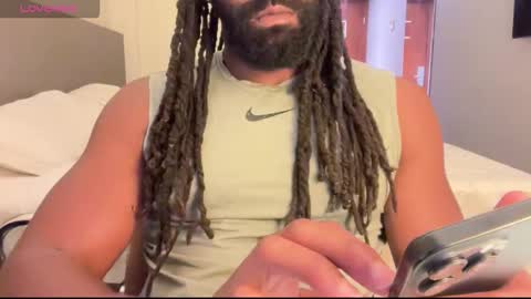 Snapshot of blackmuscles77 chatting on February 22, 2026, 12:34 am blackmuscles77 online show from February 22, 2026, 12:34 am