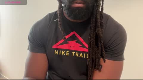 Snapshot of blackmuscles77 chatting on February 25, 2026, 11:20 am blackmuscles77 online show from February 25, 2026, 11:20 am