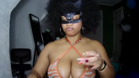 Queen Siren online show from December 17, 2024, 2:12 am