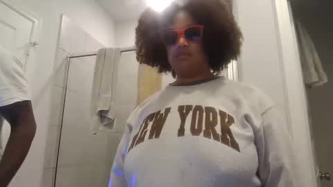 Snapshot of blessica_eddieluv6996 chatting on February 8, 2026, 5:38 pm BLESSICA EDDIE LOVE online show from February 8, 2026, 5:38 pm