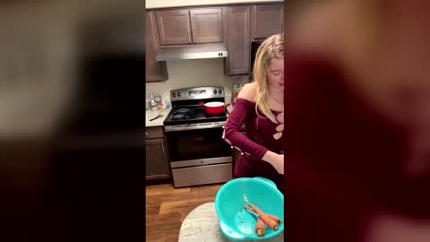 Snapshot of blondebunny999 chatting on February 20, 2026, 9:59 pm blondebunny999 online show from February 20, 2026, 9:59 pm