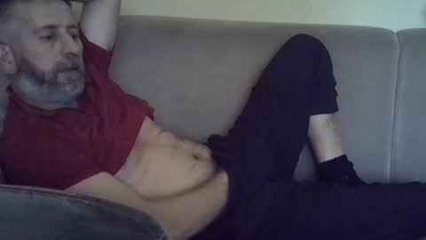 Snapshot of bluehot59 chatting on February 23, 2025, 1:10 pm blue online show from February 23, 2025, 1:10 pm