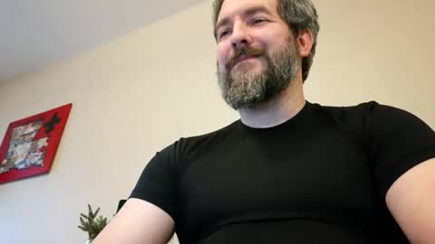 Snapshot of bobchmw chatting on January 11, 2026, 1:49 pm Bobchmw online show from January 11, 2026, 1:49 pm