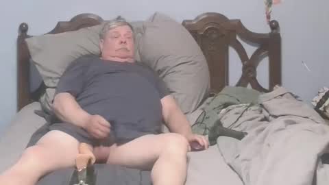 Snapshot of boner1961 chatting on February 15, 2026, 10:47 am boner1961 online show from February 15, 2026, 10:47 am