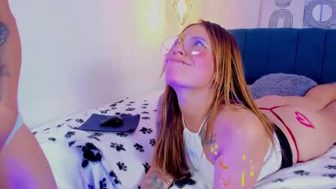 Snapshot of bonny_and_carrot chatting on February 20, 2025, 7:41 pm bonny_and_carrot online show from February 20, 2025, 7:41 pm